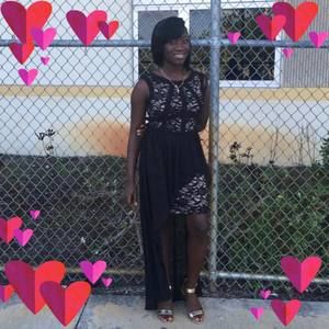 Meet your Posher, Denay